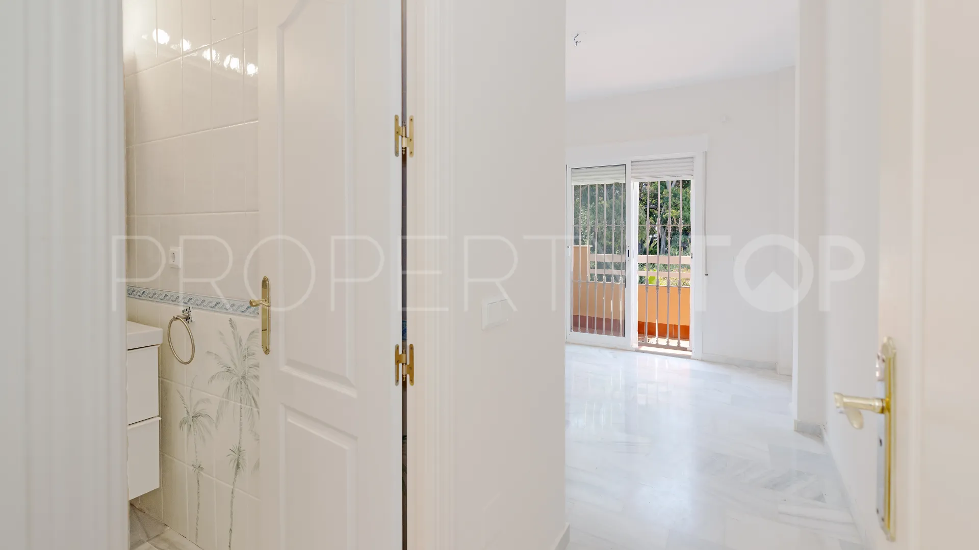 For sale apartment in Carib Playa with 3 bedrooms