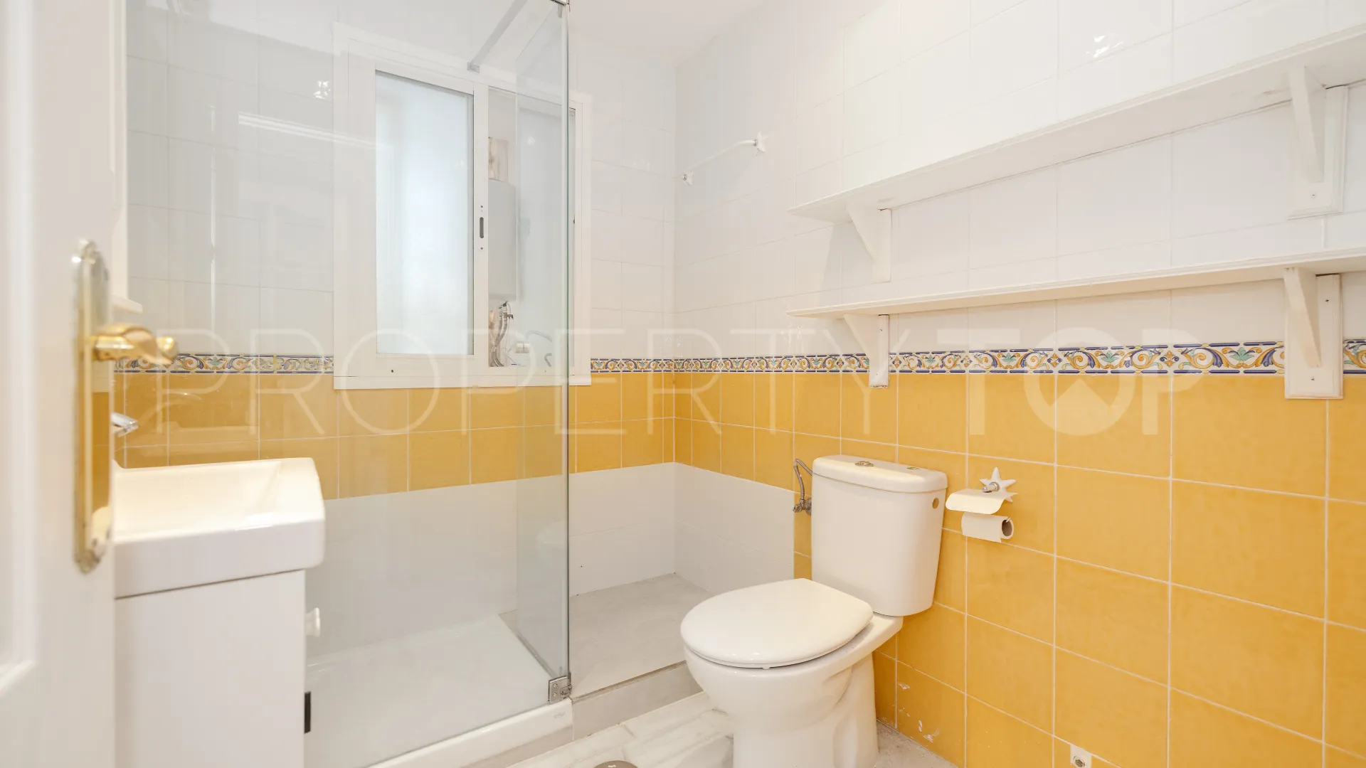 For sale apartment in Carib Playa with 3 bedrooms