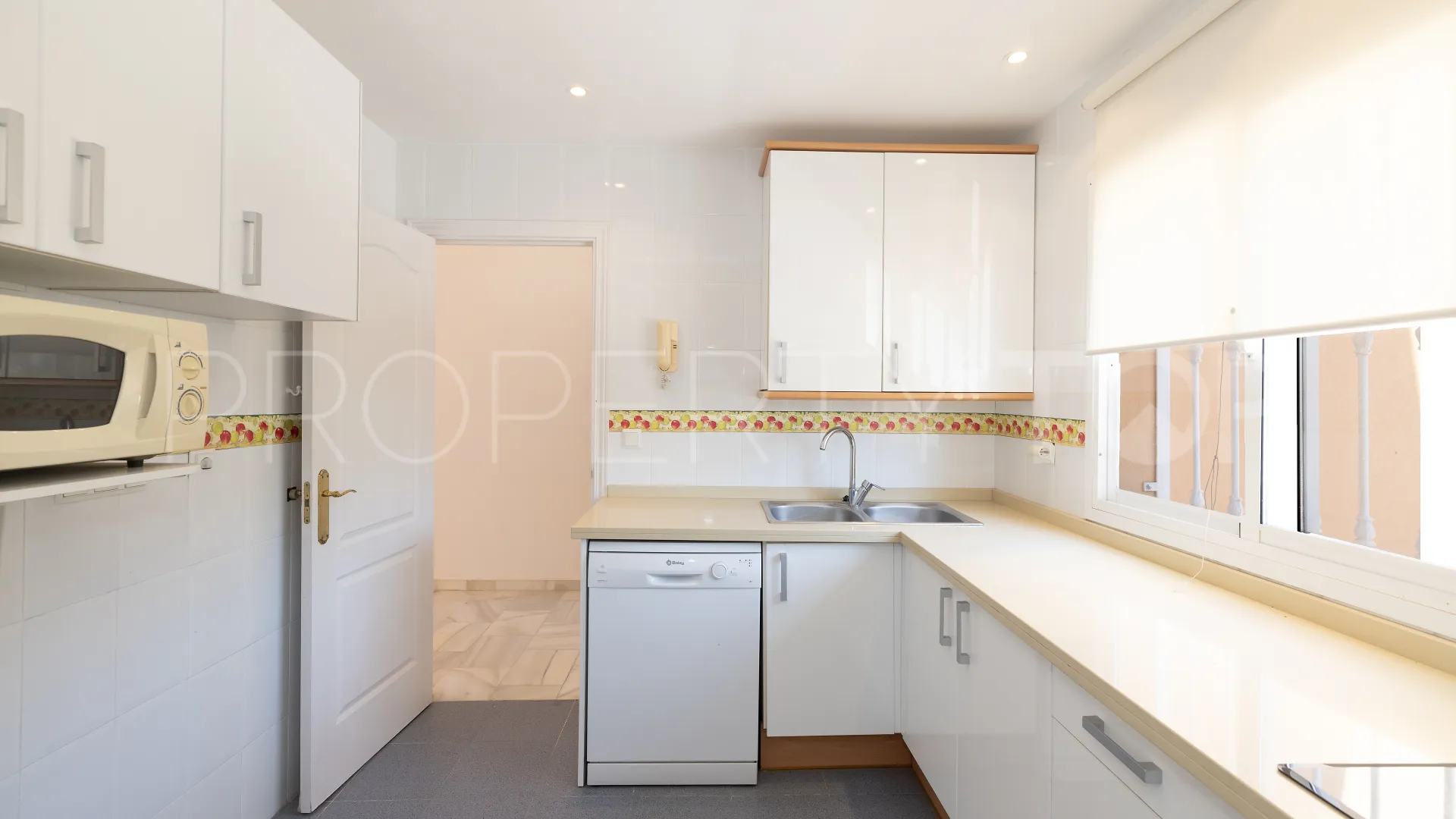 For sale apartment in Carib Playa with 3 bedrooms