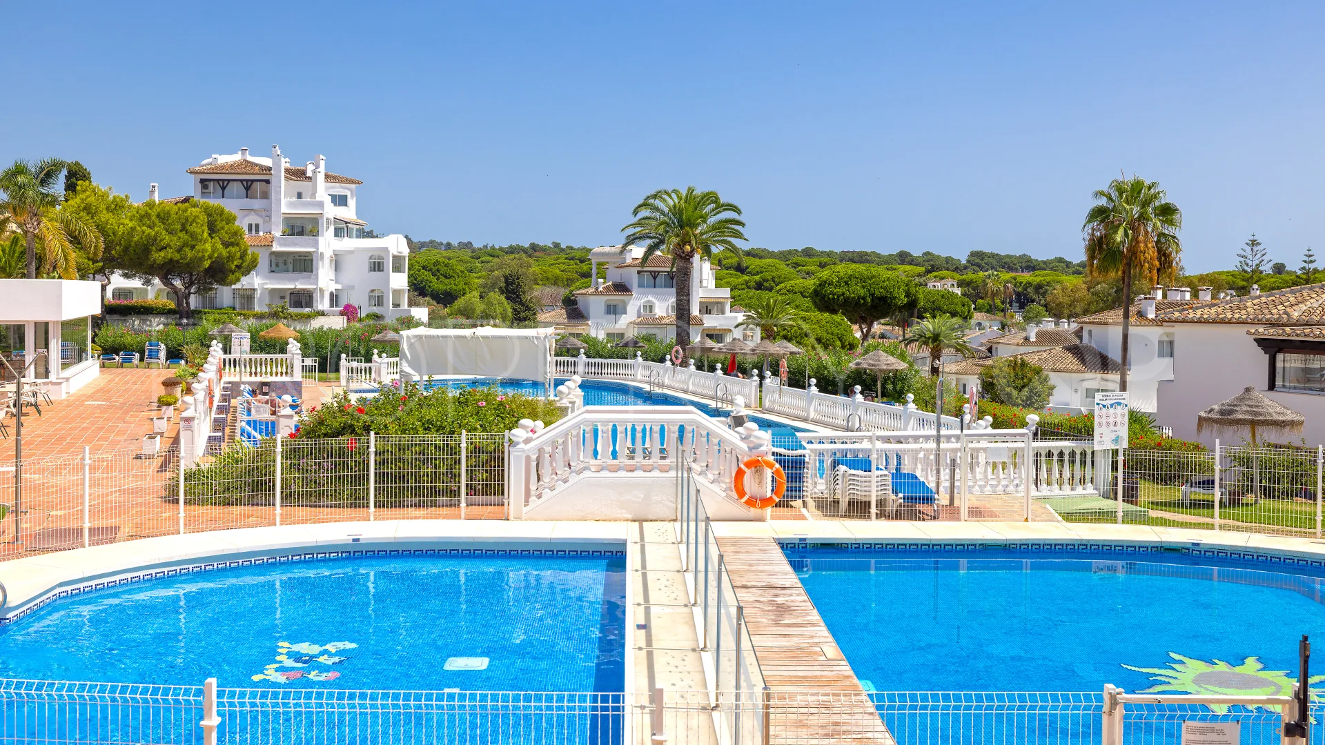 2 bedrooms apartment for sale in Elviria