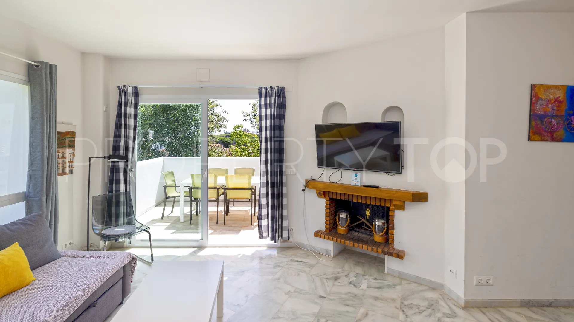 2 bedrooms apartment for sale in Elviria