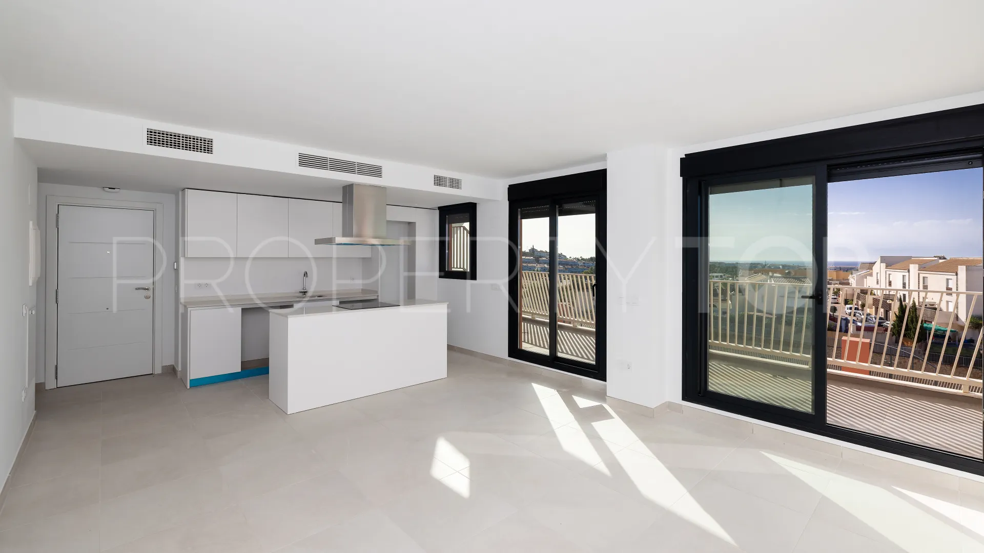 Atico duplex en venta en Cala de Mijas de 3 dormitorios