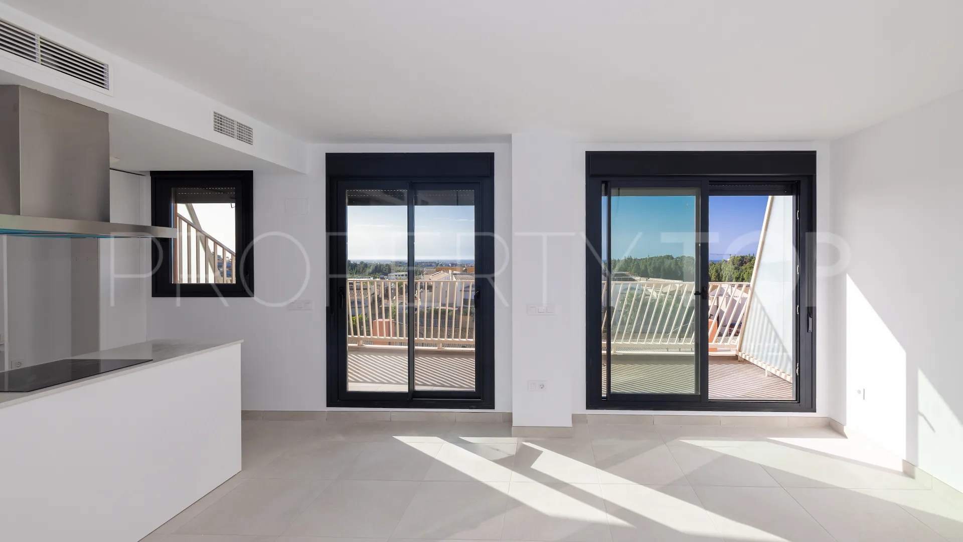 Atico duplex en venta en Cala de Mijas de 3 dormitorios