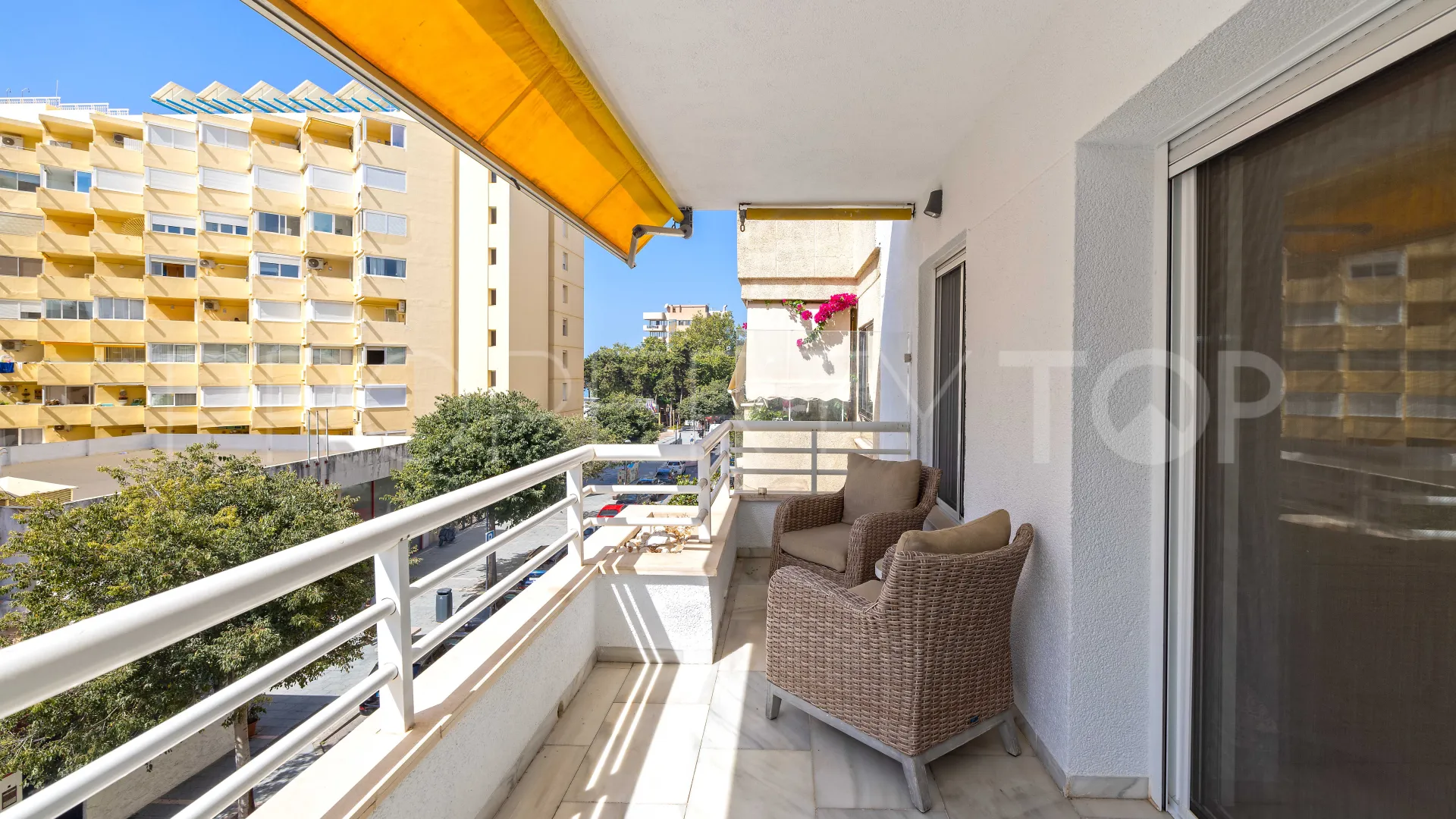 Apartamento de 4 dormitorios a la venta en Marbella Ciudad