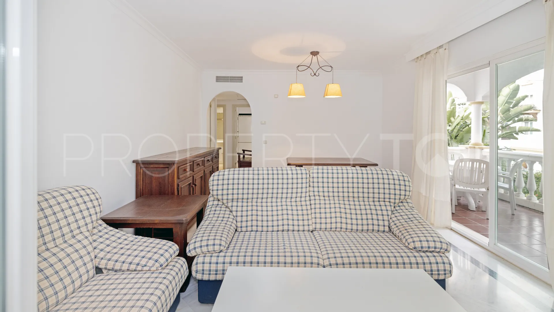 Se vende apartamento de 2 dormitorios en Hacienda Nagüeles II