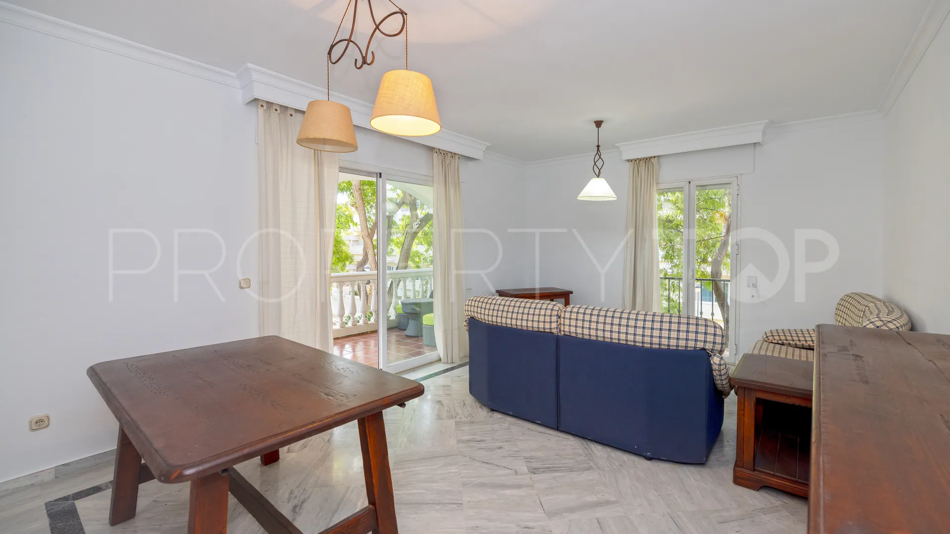 Se vende apartamento de 2 dormitorios en Hacienda Nagüeles II