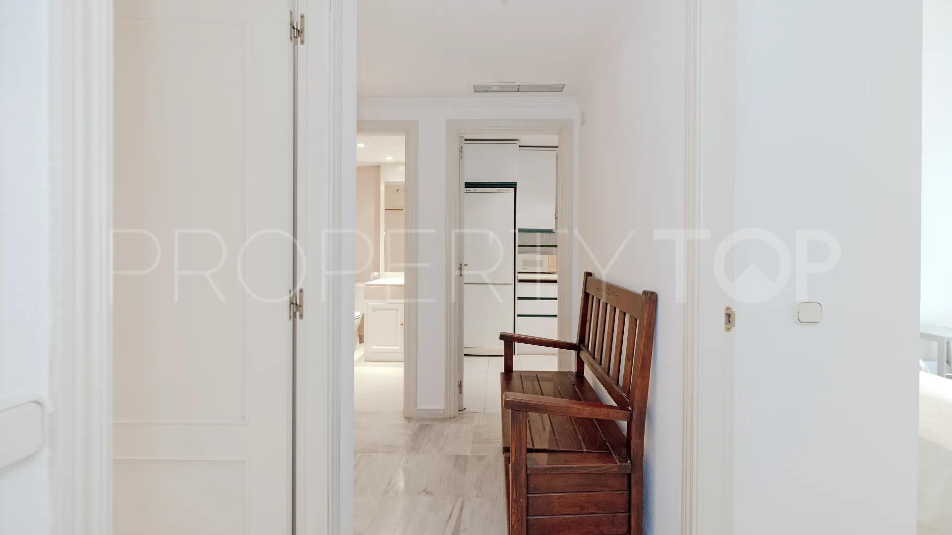 Se vende apartamento de 2 dormitorios en Hacienda Nagüeles II