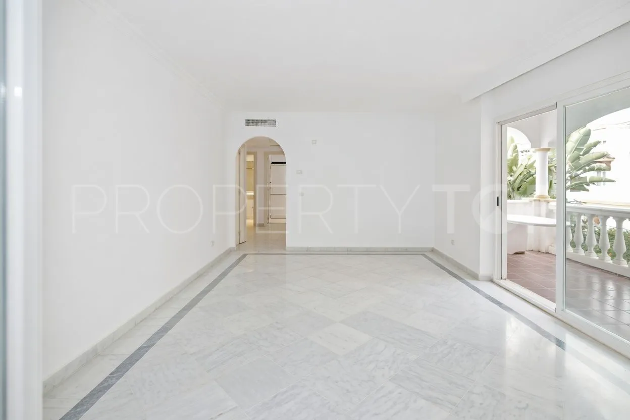 Se vende apartamento de 2 dormitorios en Hacienda Nagüeles II