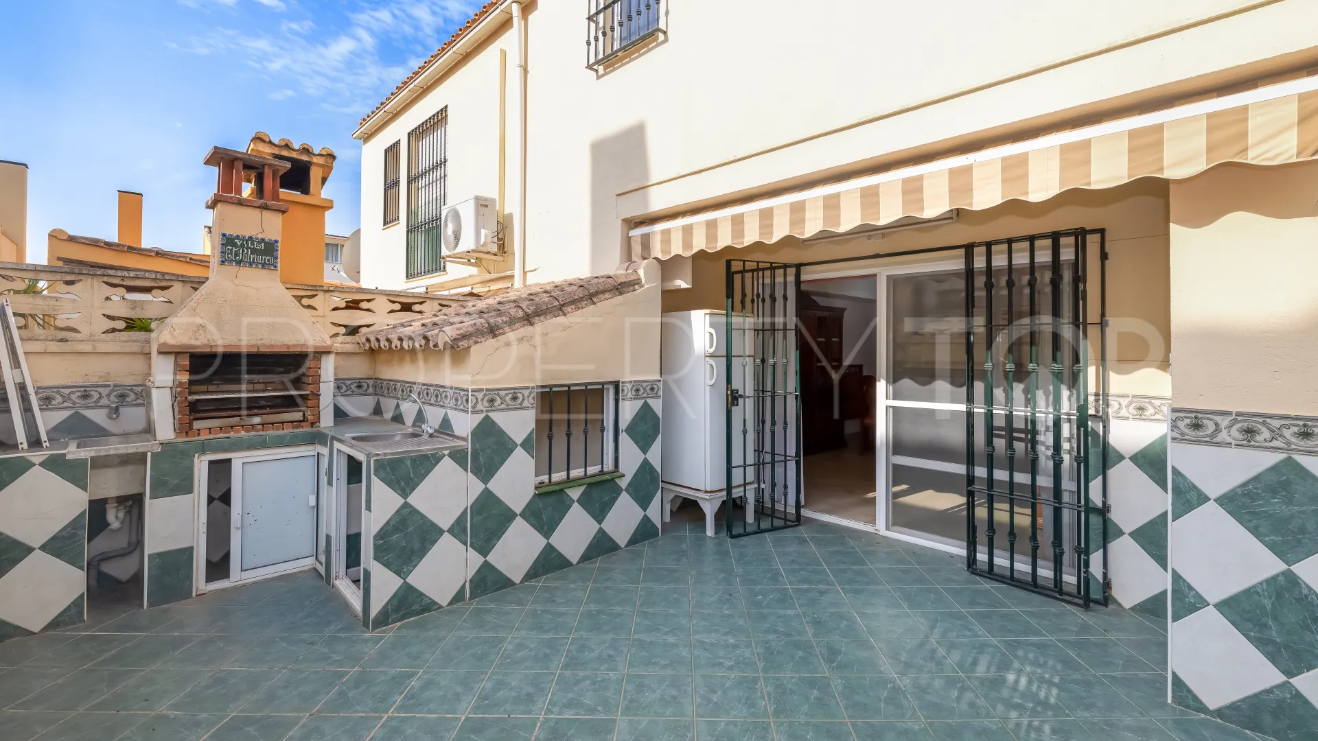Buy town house in Xarblanca