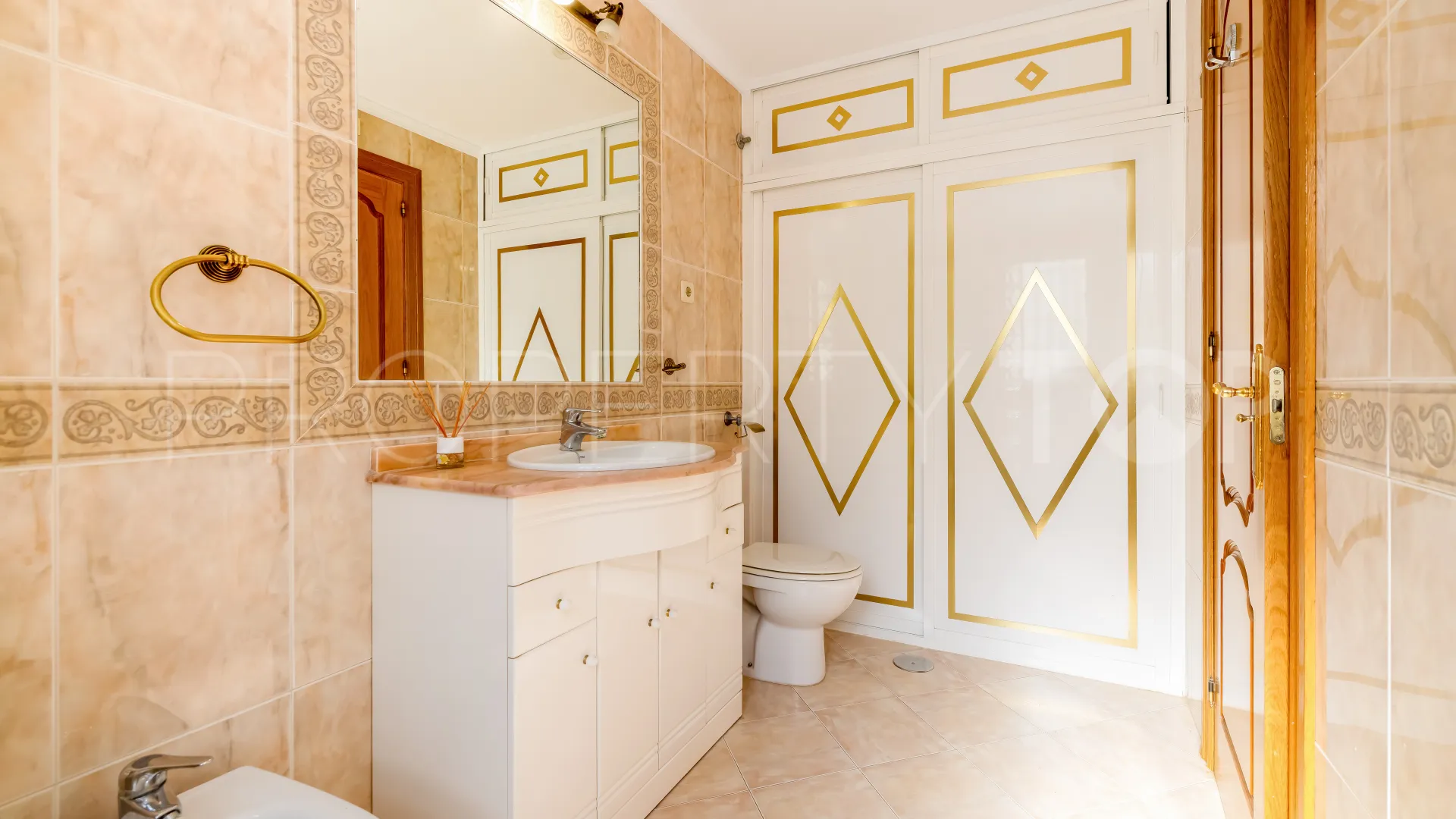Buy town house in Xarblanca