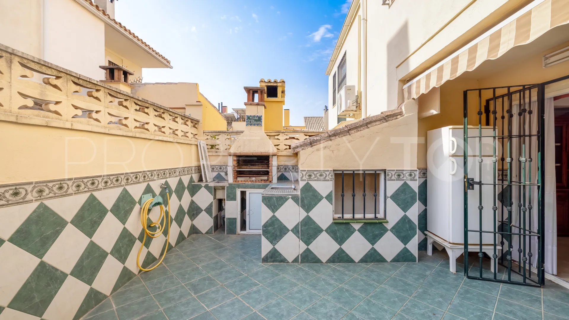 Buy town house in Xarblanca