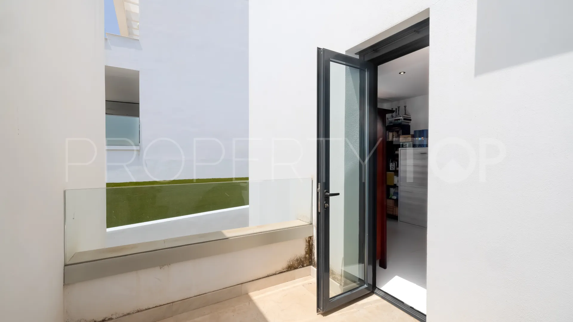 For sale Nagüeles town house