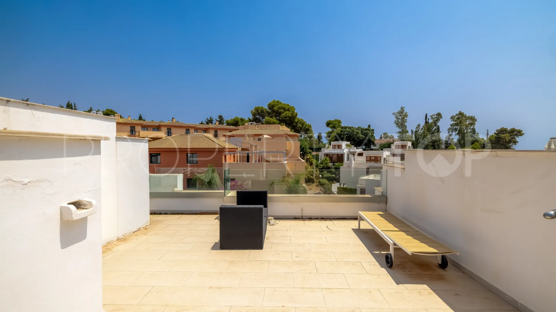 For sale Nagüeles town house