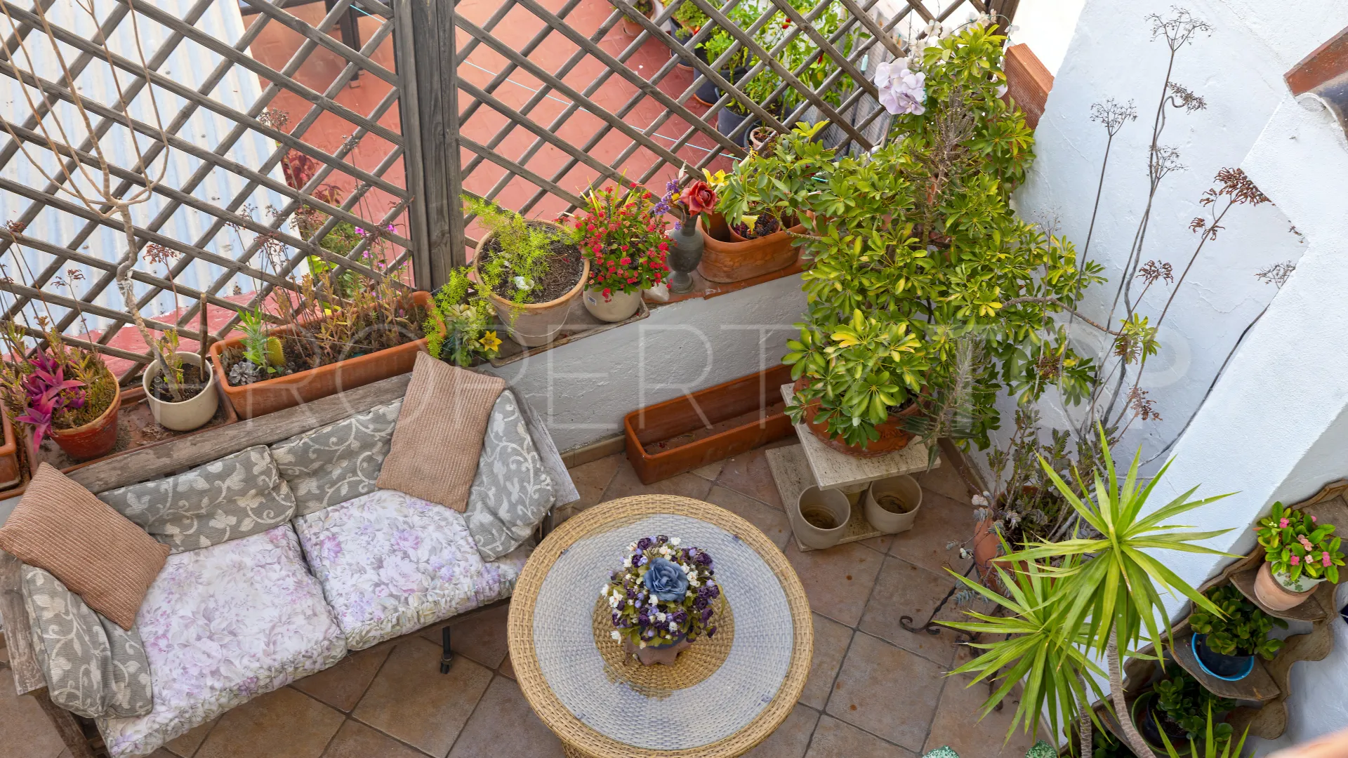 Pareado en venta en Marbella Ciudad con 6 dormitorios