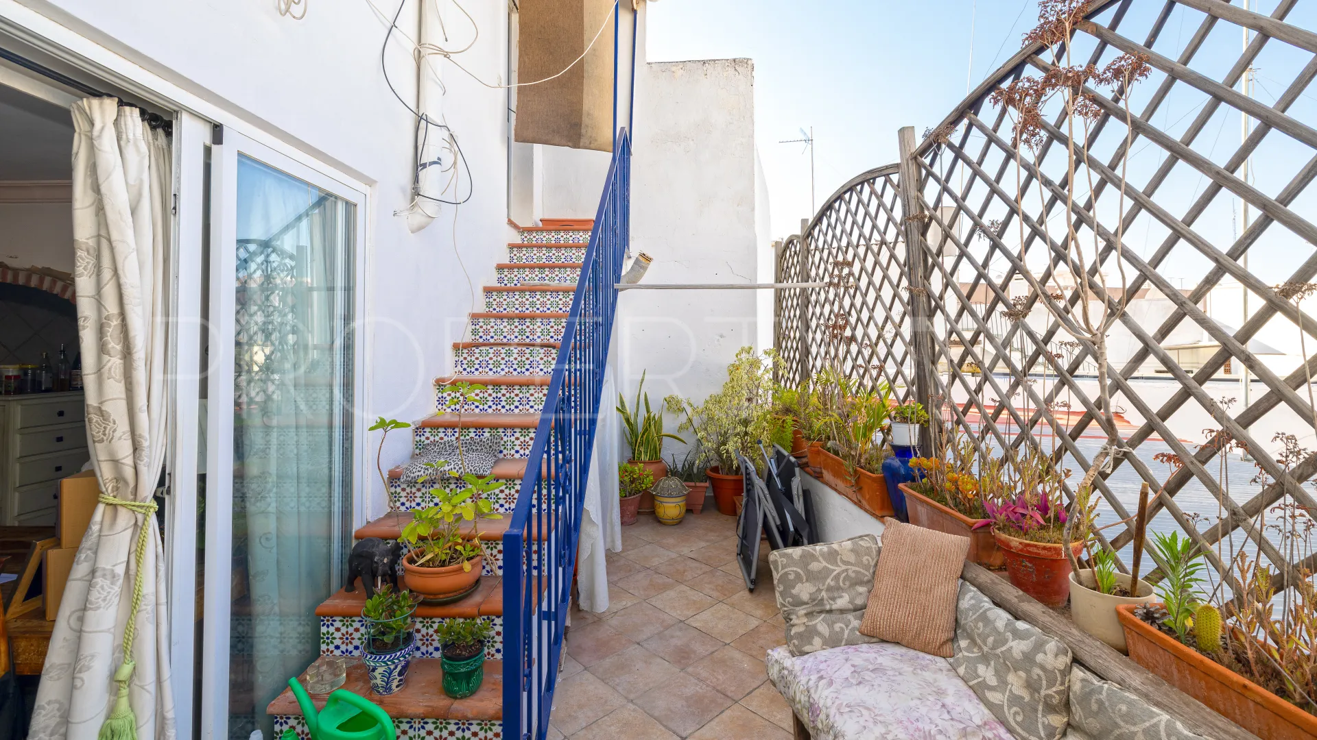 Pareado en venta en Marbella Ciudad con 6 dormitorios