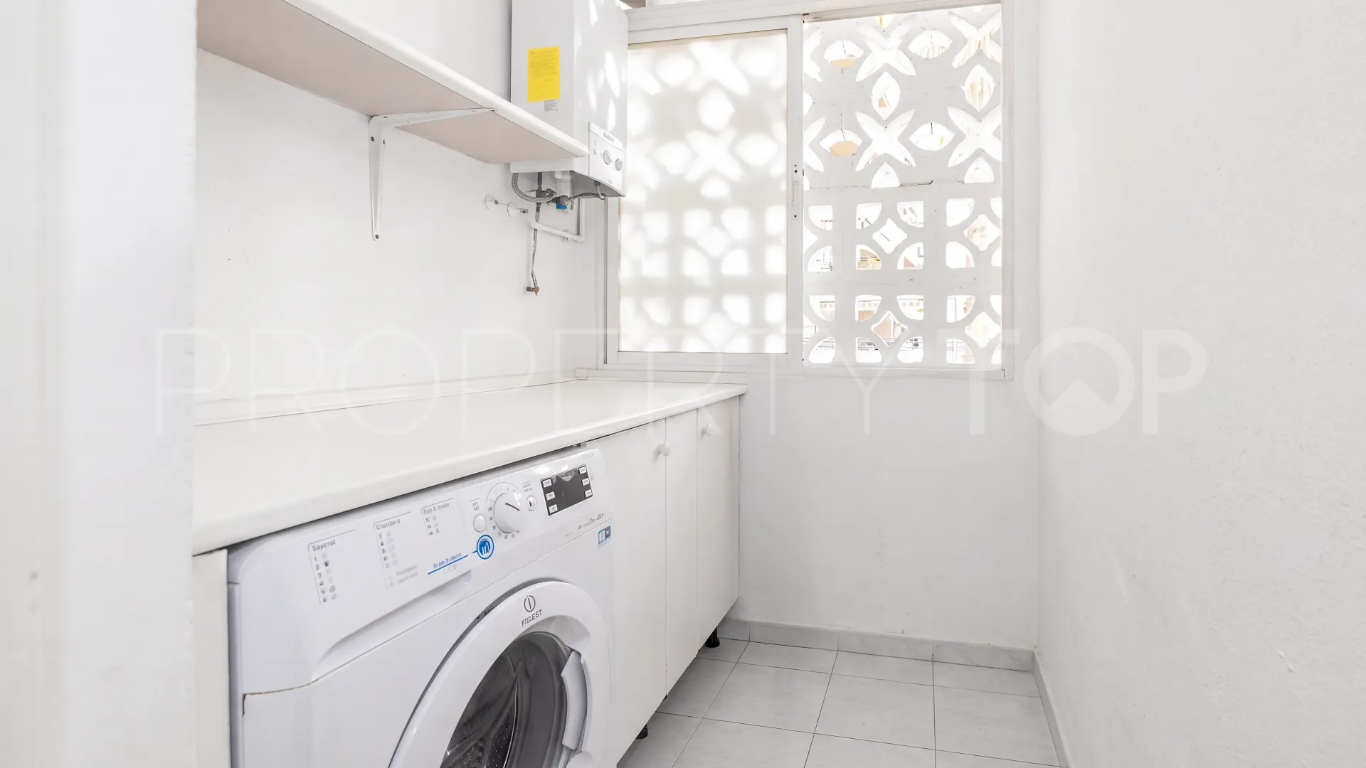 Apartamento a la venta en Marbella Centro de 3 dormitorios