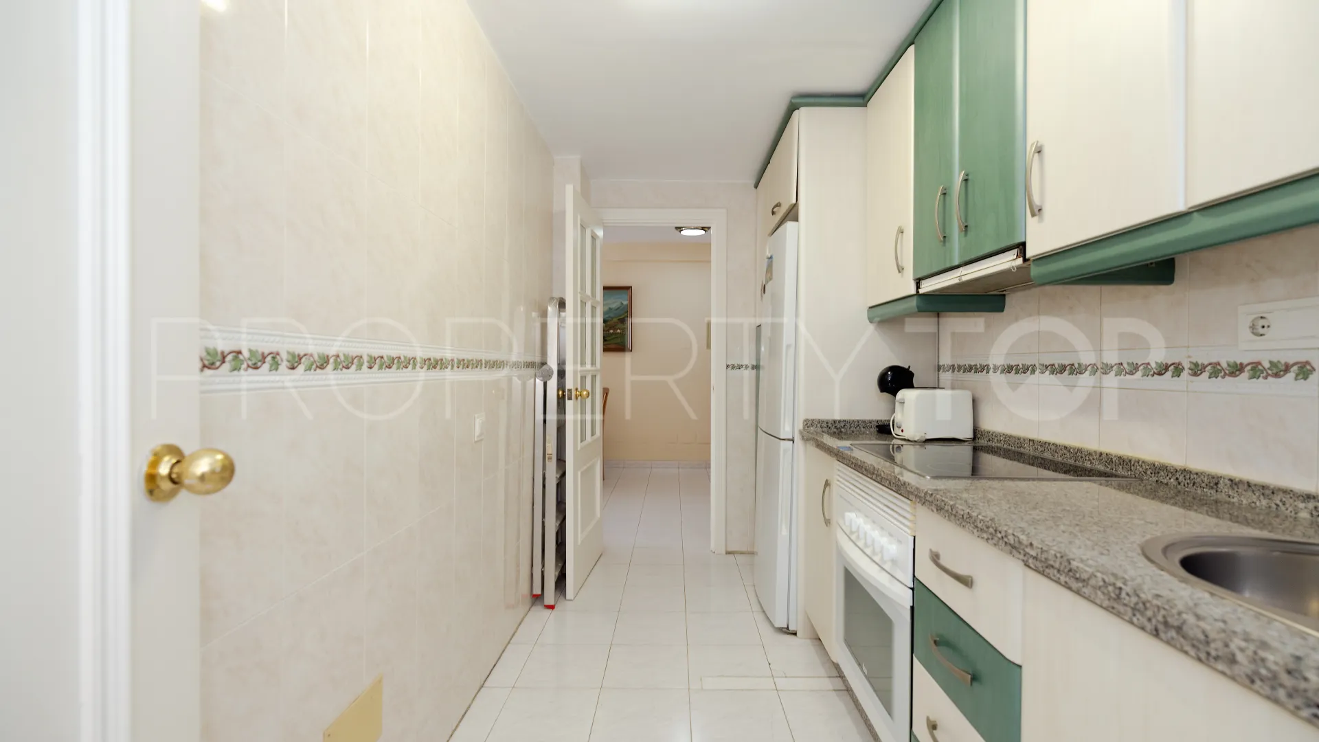 Apartamento a la venta en Marbella Centro de 3 dormitorios