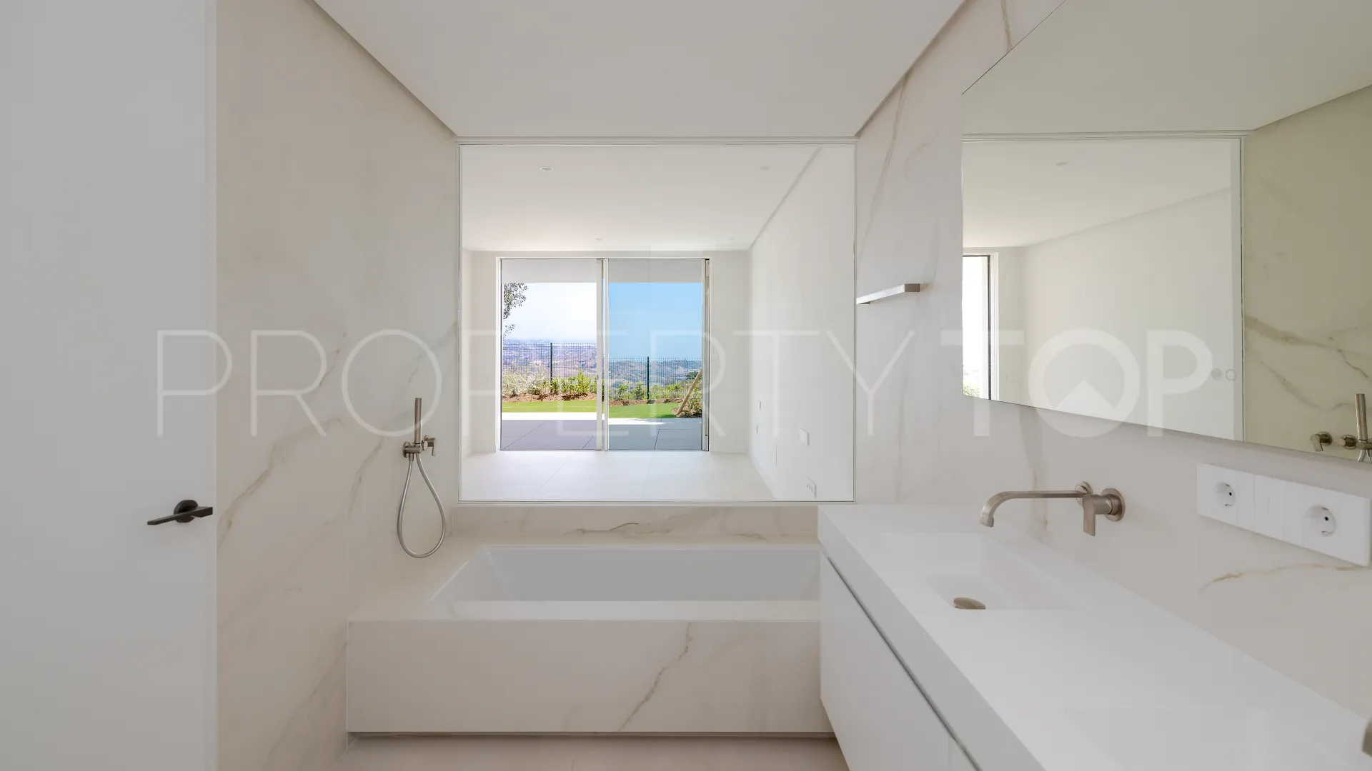 Apartment with 3 bedrooms for sale in La Mairena