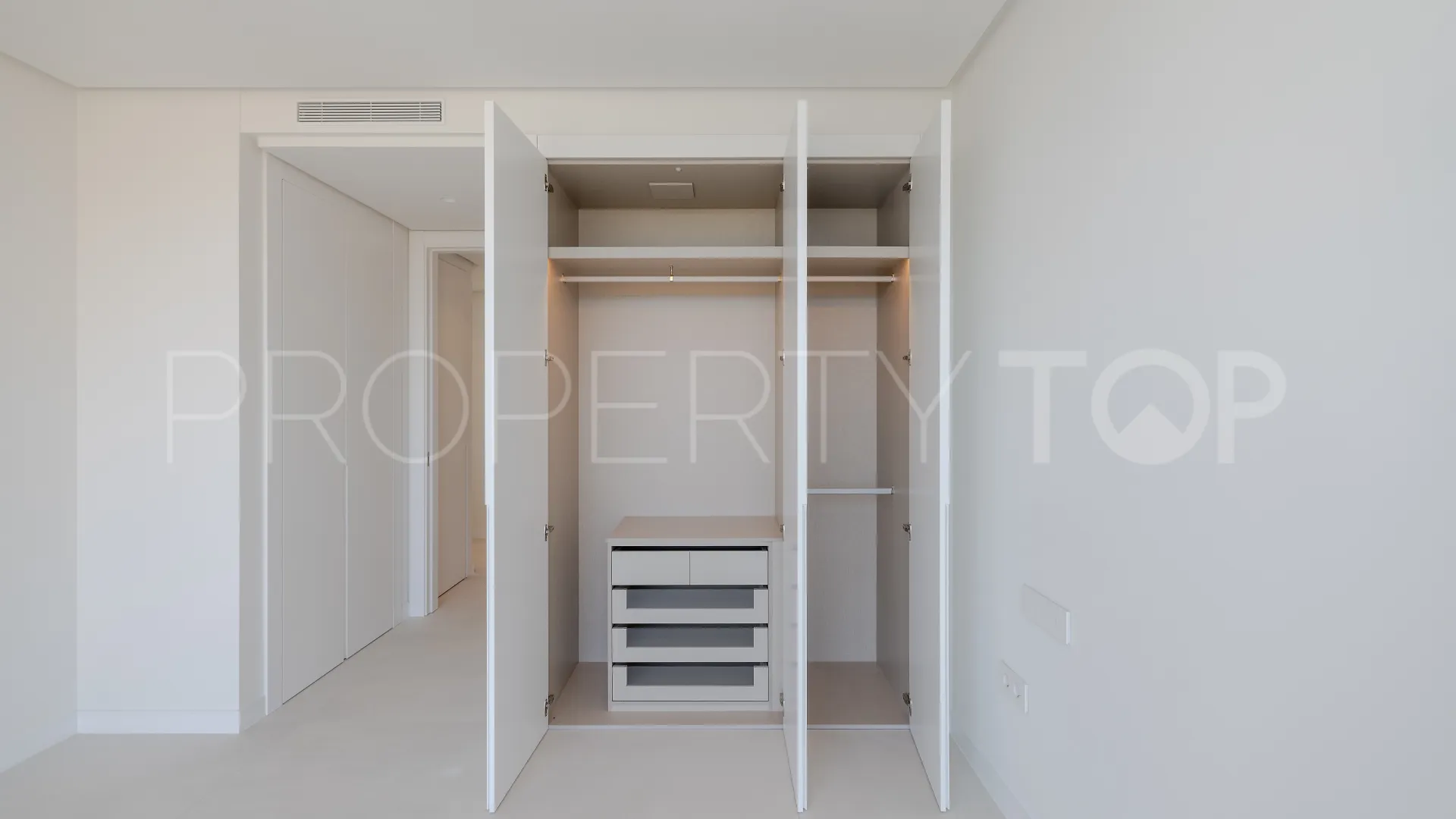Apartment with 3 bedrooms for sale in La Mairena