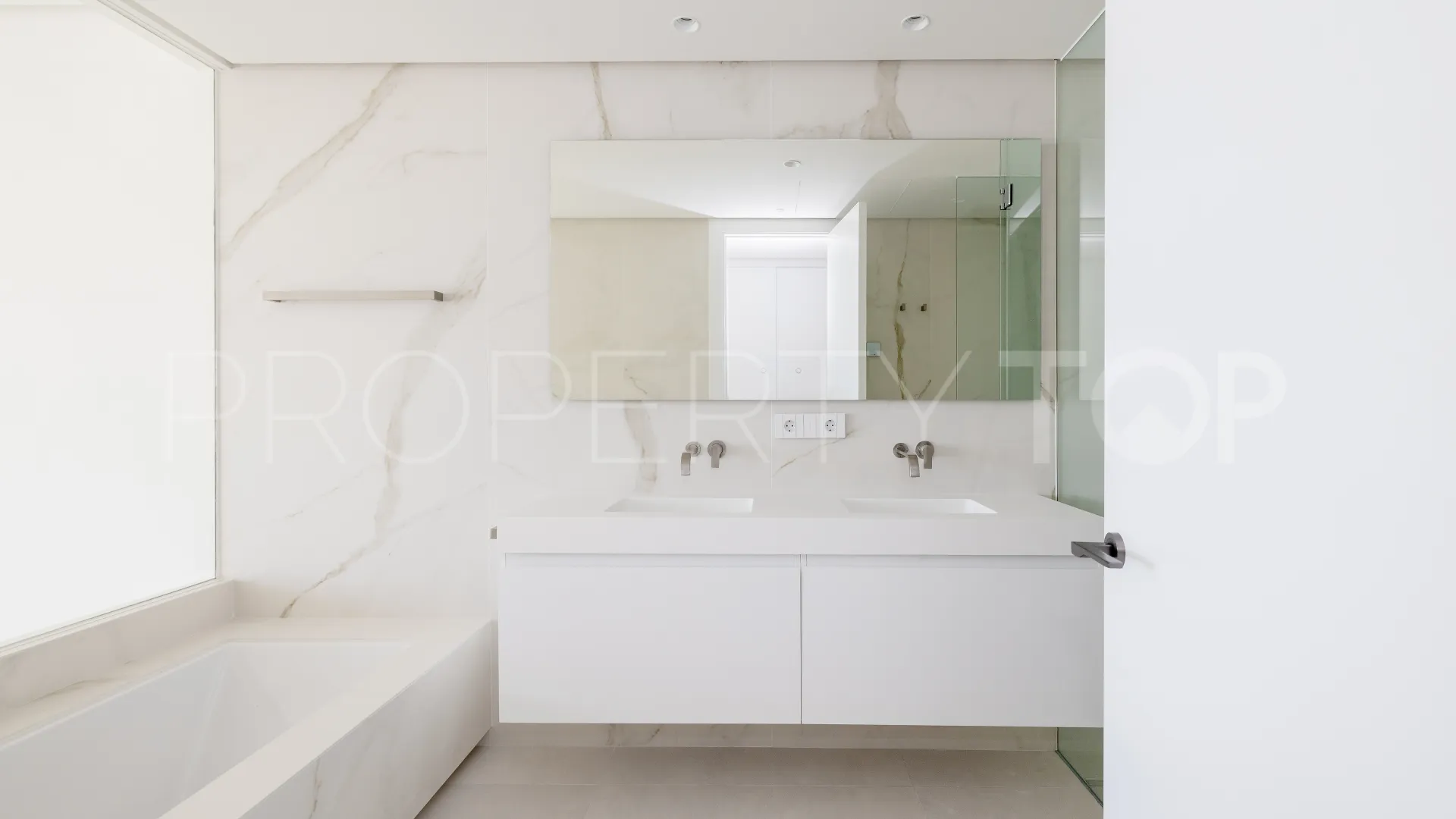 Apartment with 3 bedrooms for sale in La Mairena