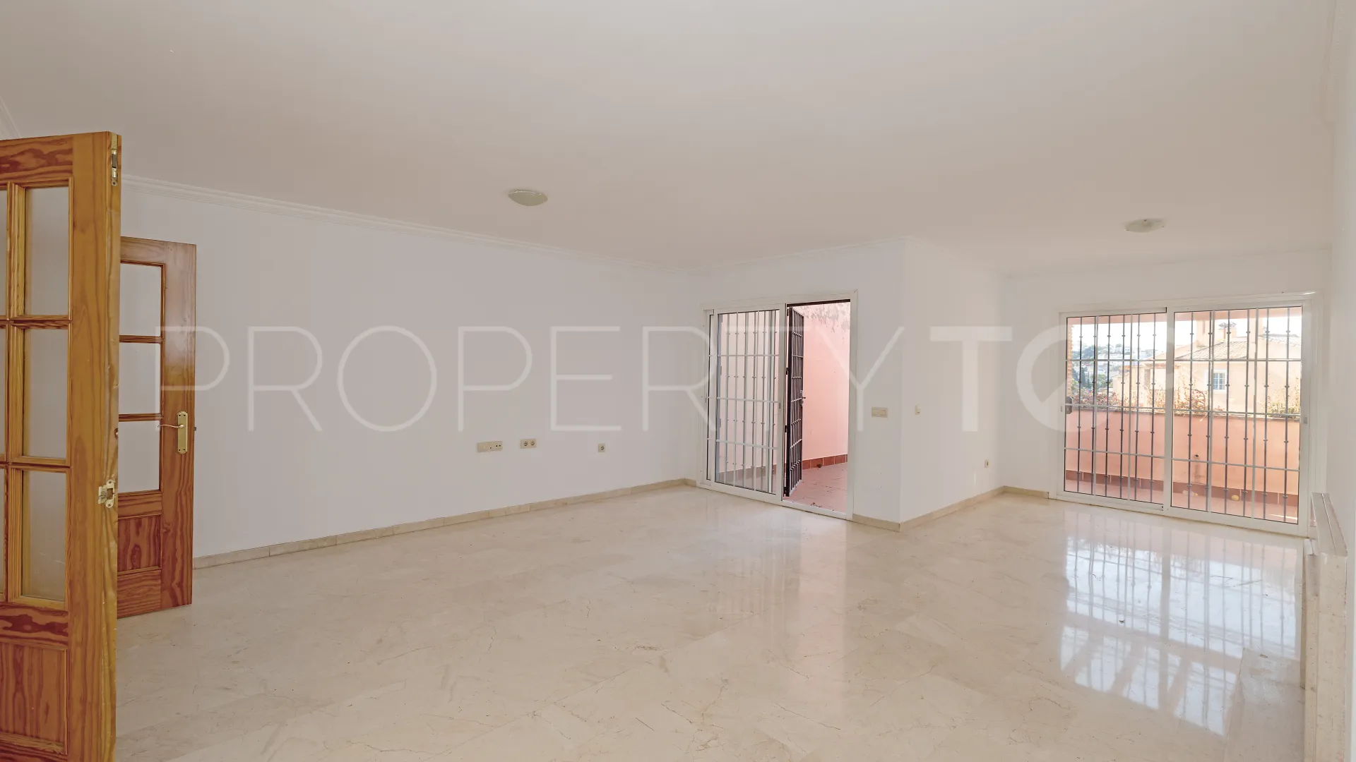For sale Riviera del Sol town house