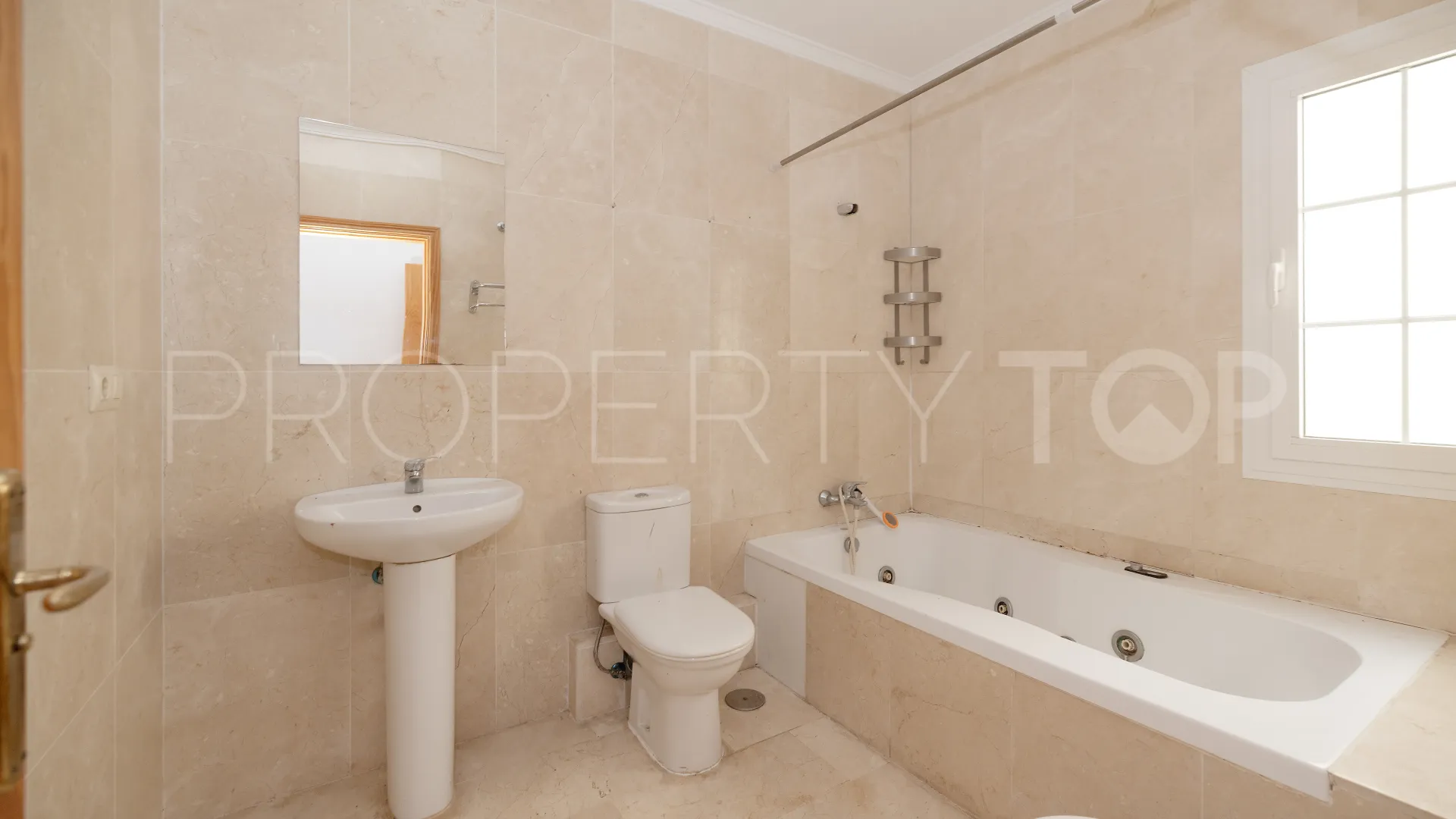 For sale Riviera del Sol town house