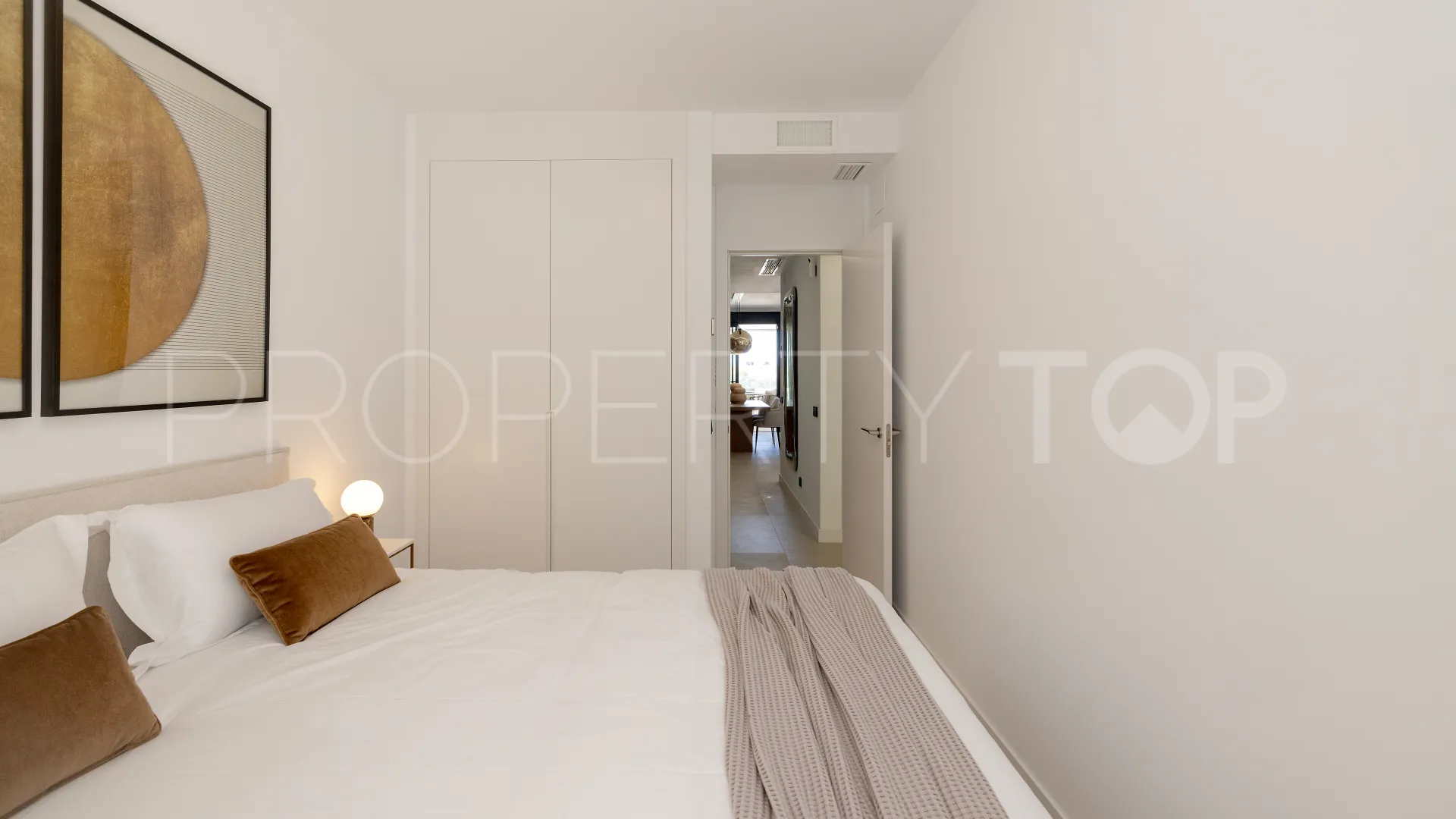 Apartamento de 3 dormitorios en venta en Los Altos de los Monteros