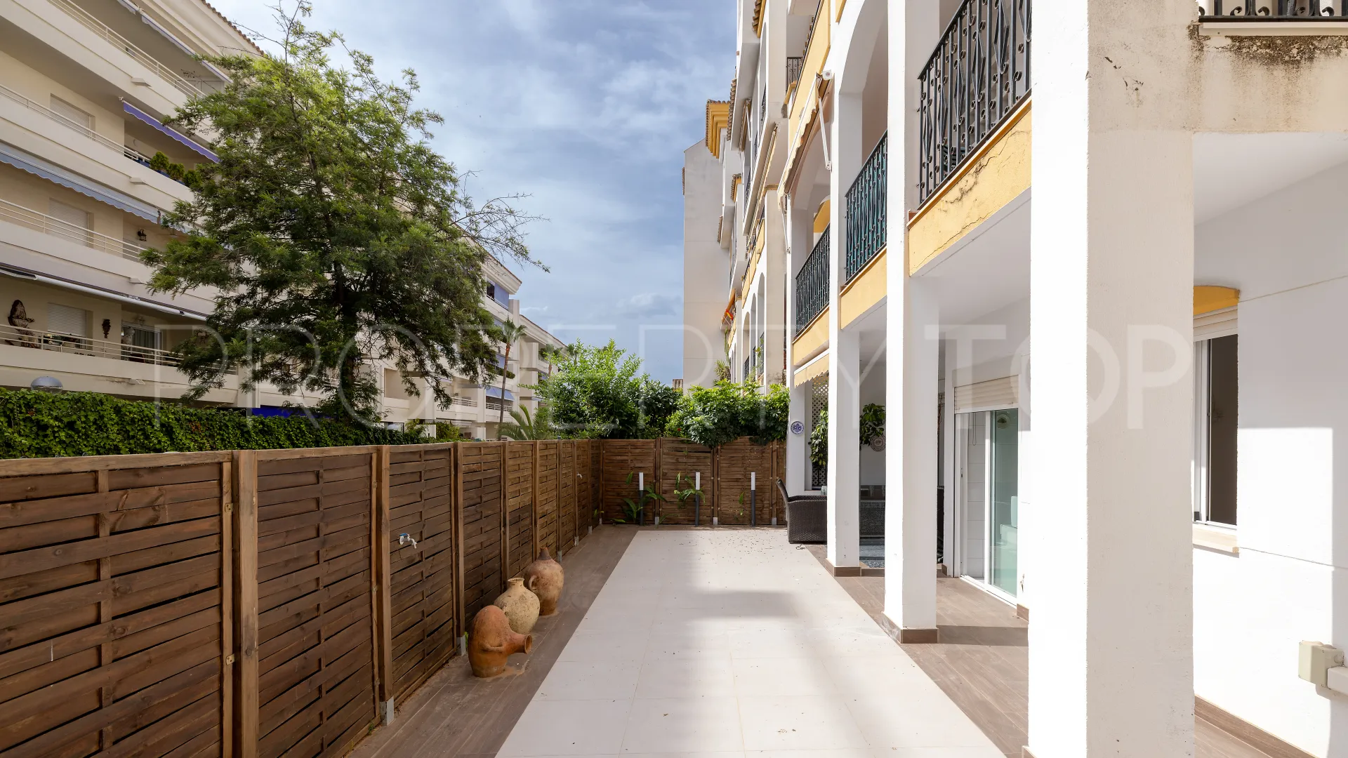 Apartment for sale in Nagüeles