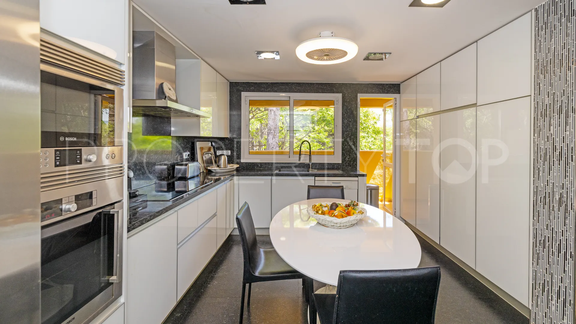 Comprar atico duplex de 4 dormitorios en Rio Real