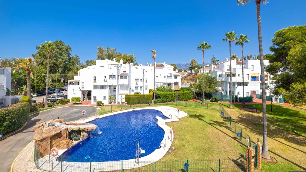 For sale Elviria 3 bedrooms apartment