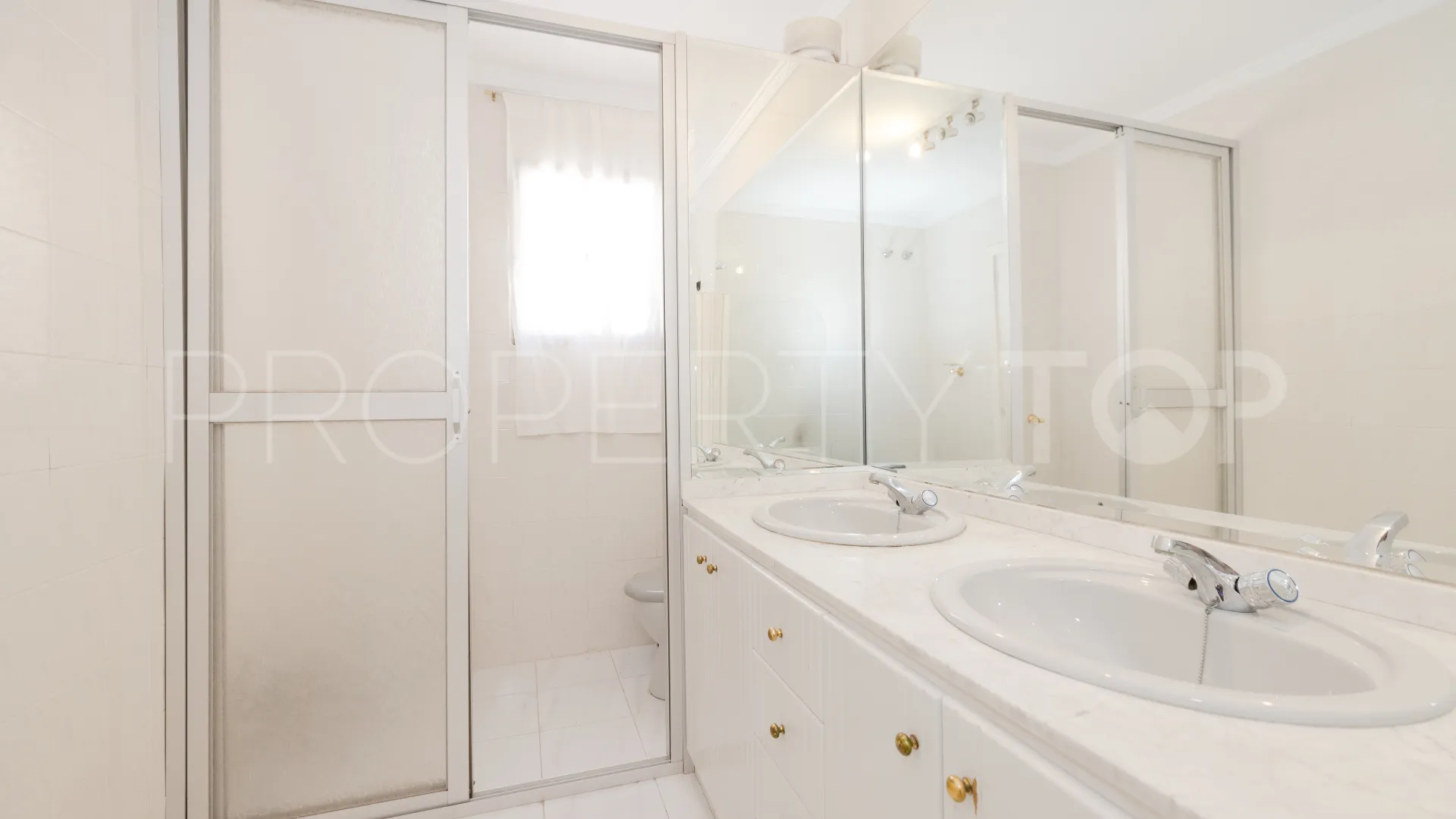 For sale town house with 3 bedrooms in Torrecilla-La Cañada