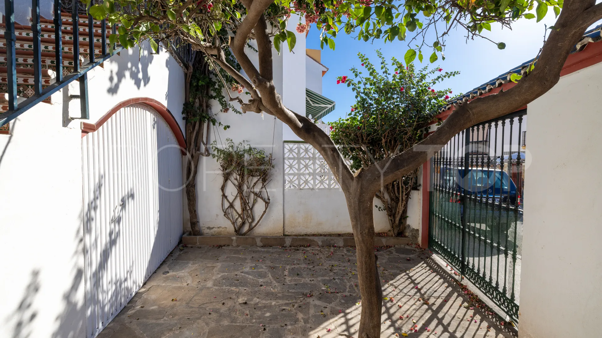 For sale town house with 3 bedrooms in Torrecilla-La Cañada