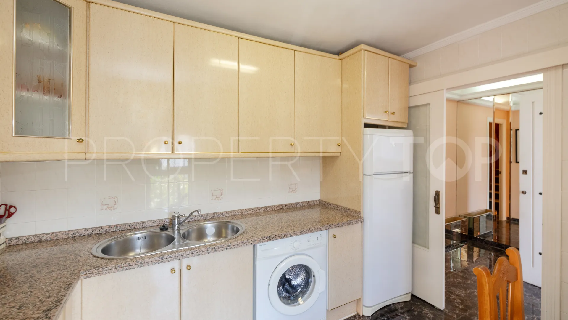 For sale town house with 3 bedrooms in Torrecilla-La Cañada