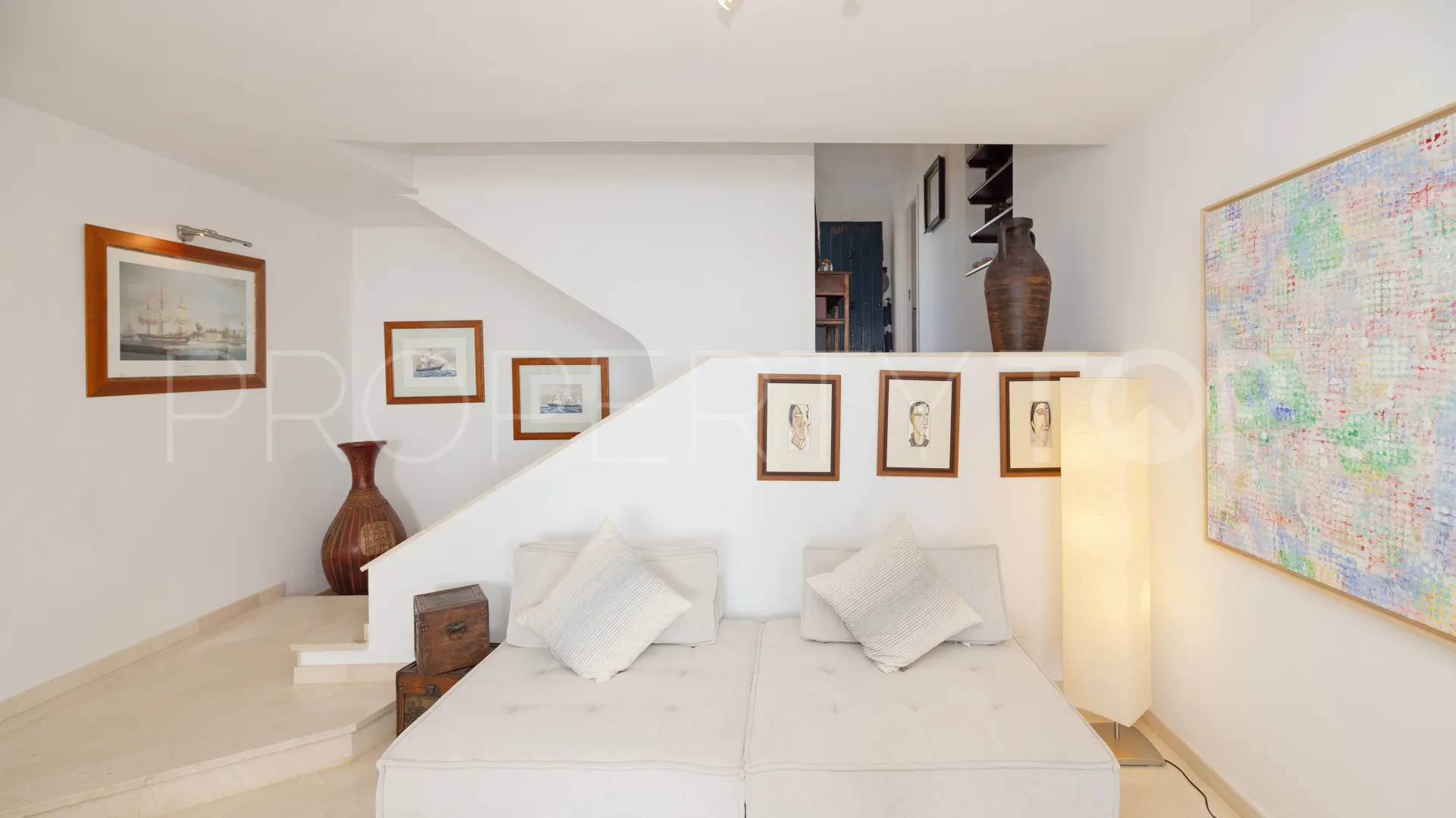 Apartamento en venta en Puerto de Cabopino de 4 dormitorios