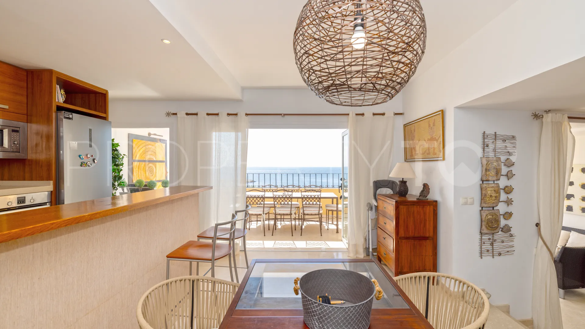 Apartamento en venta en Puerto de Cabopino de 4 dormitorios