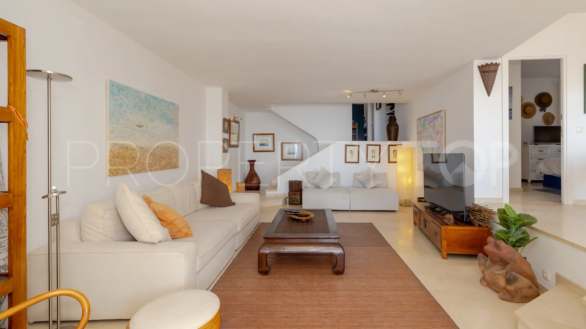 Apartamento en venta en Puerto de Cabopino de 4 dormitorios