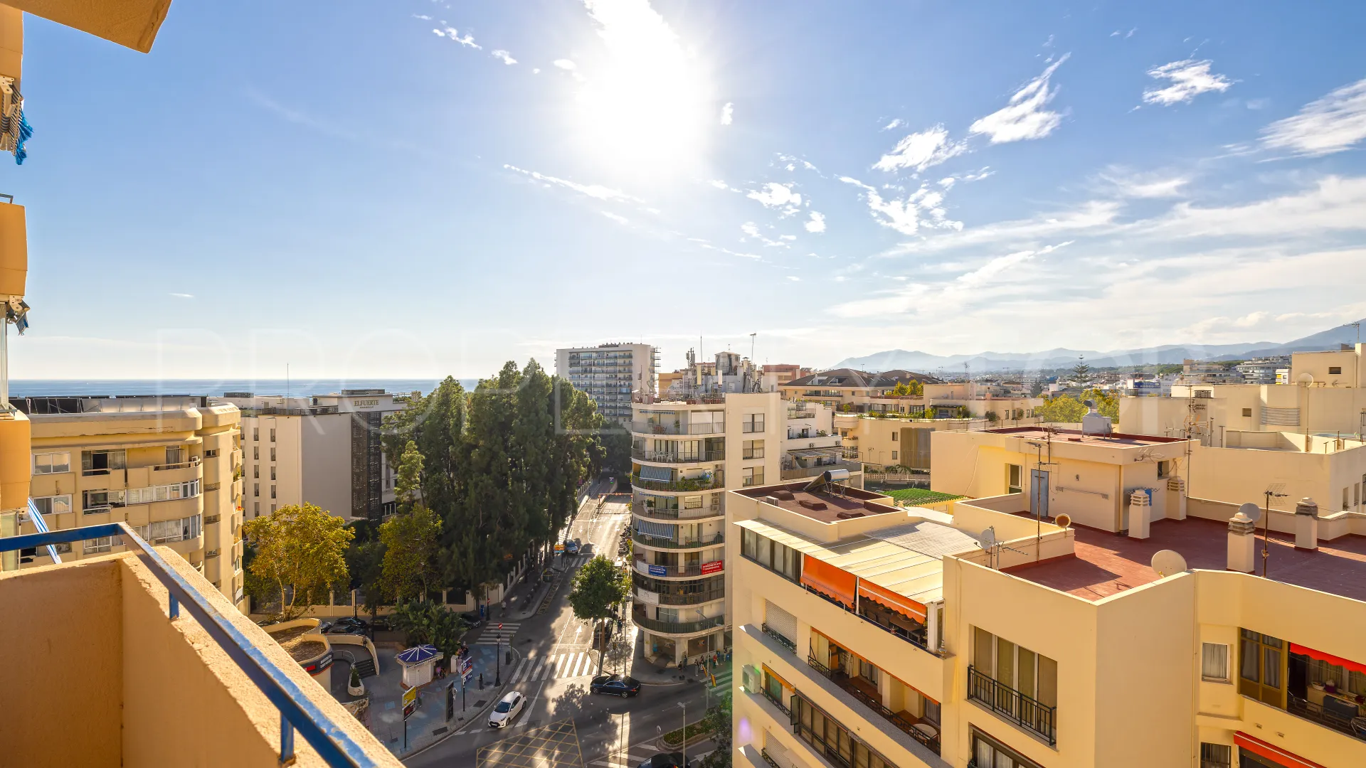Apartment for sale in Marbella Centro with 3 bedrooms