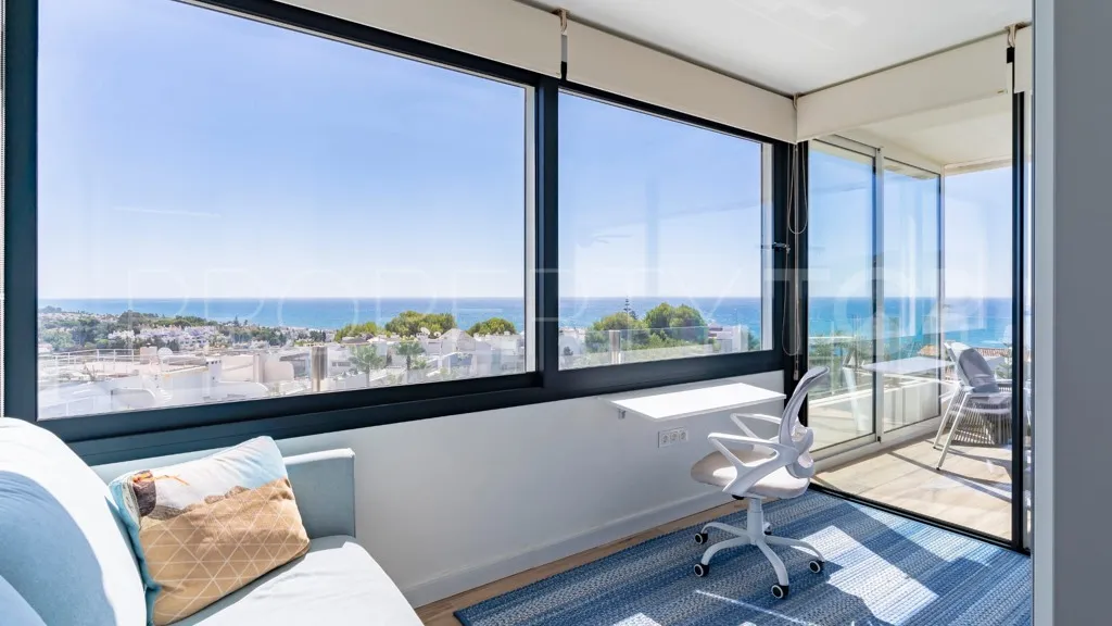 Apartamento en venta en Rio Real con 3 dormitorios