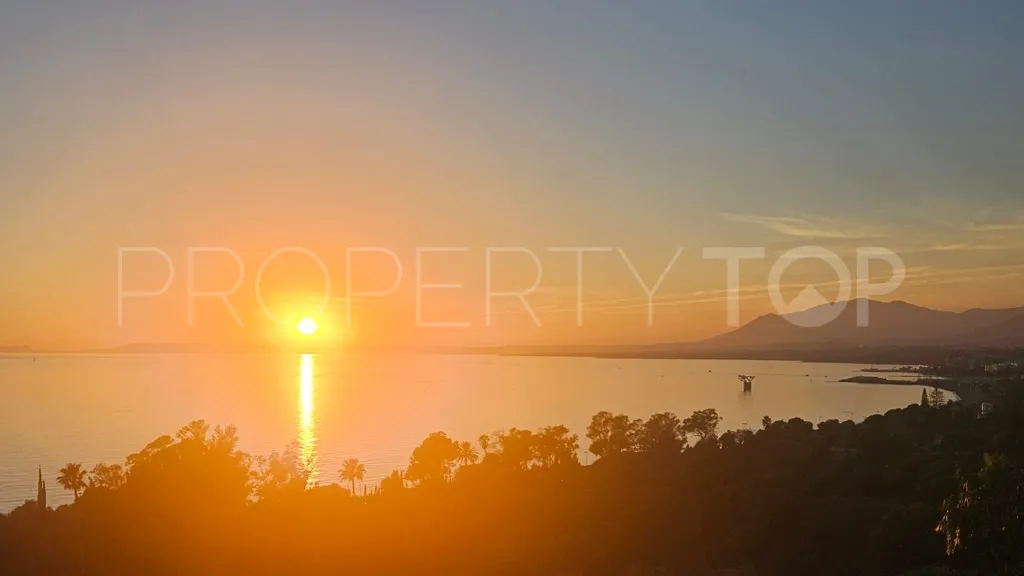 Apartamento en venta en Rio Real con 3 dormitorios
