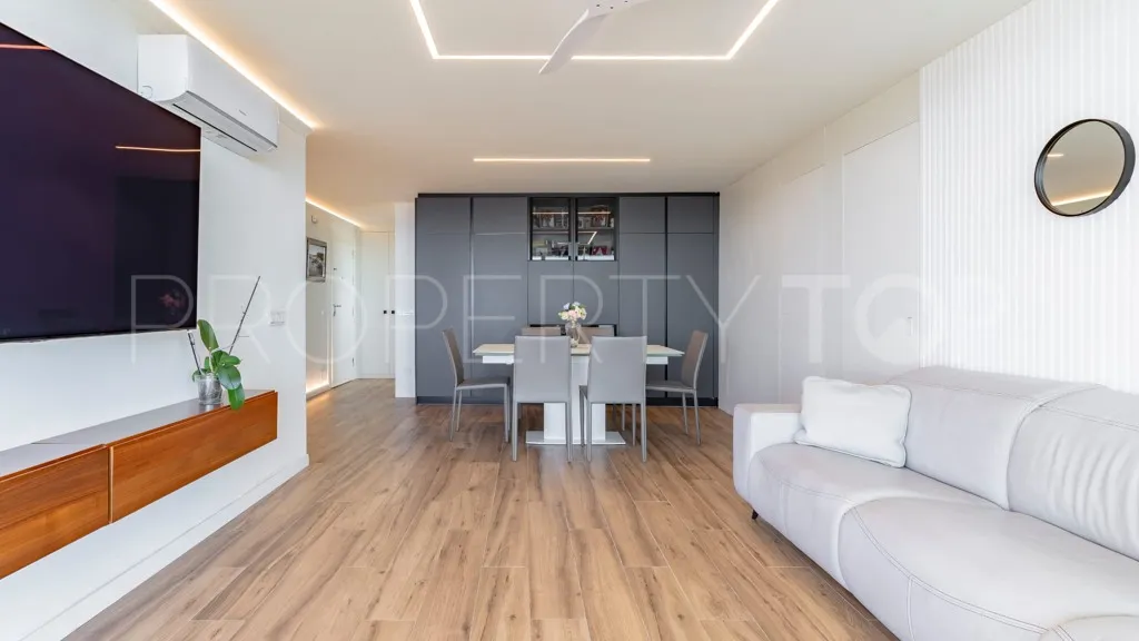 Apartamento en venta en Rio Real con 3 dormitorios