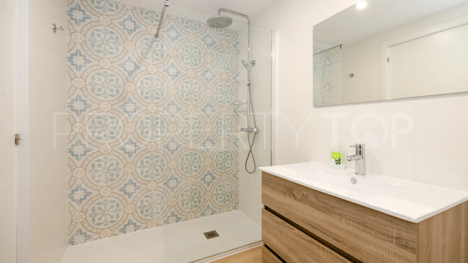 3 bedrooms apartment for sale in Playa Bajadilla - Puertos