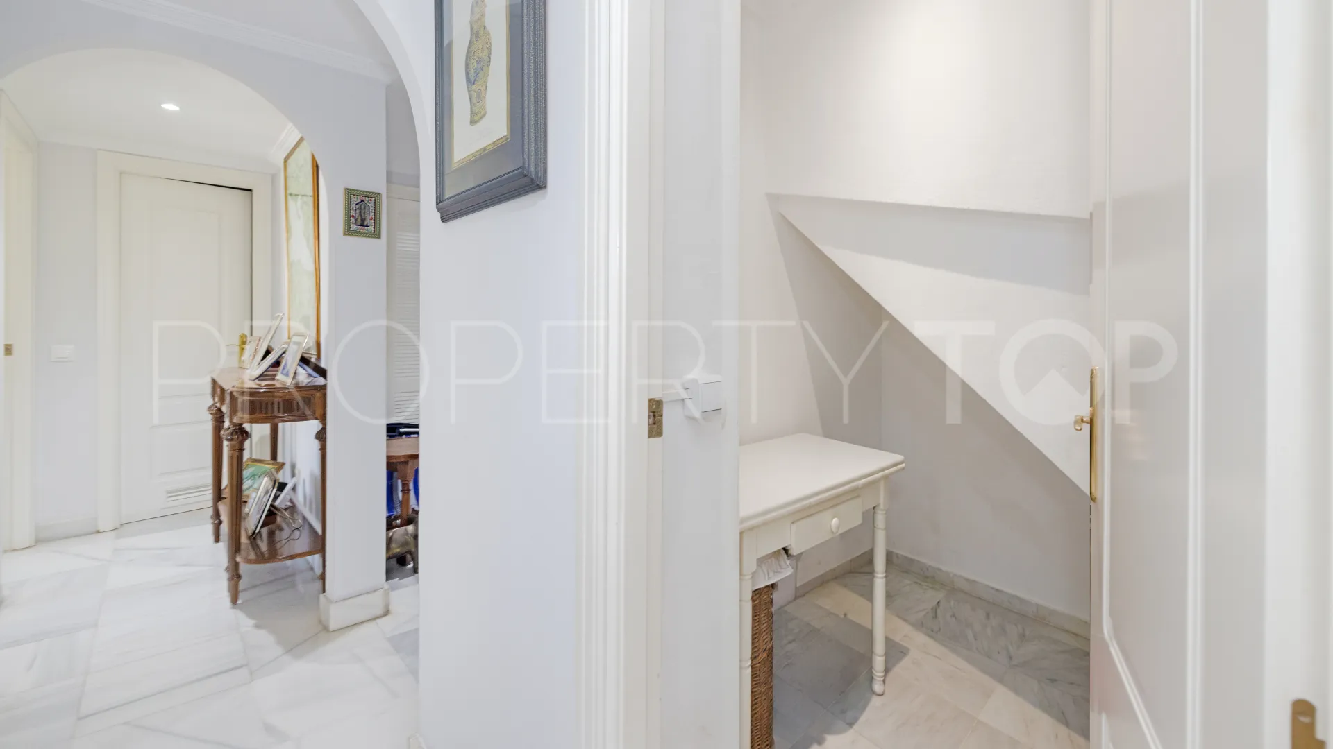 Duplex penthouse for sale in Marbella Club