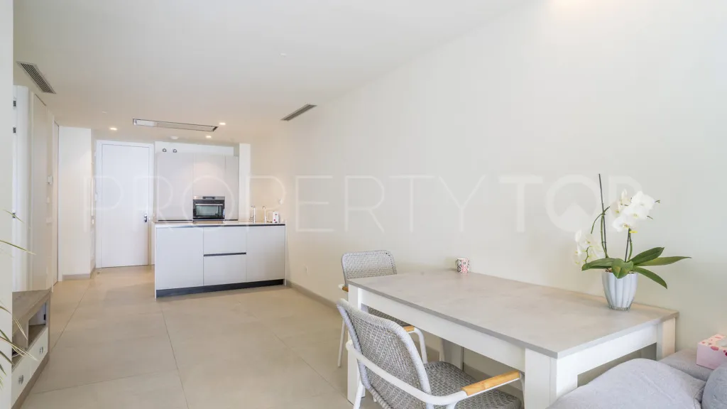 1 bedroom apartment in Estepona for sale