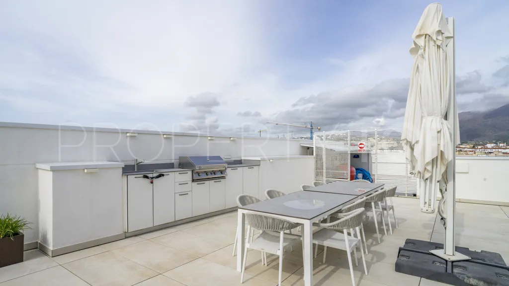 1 bedroom apartment in Estepona for sale