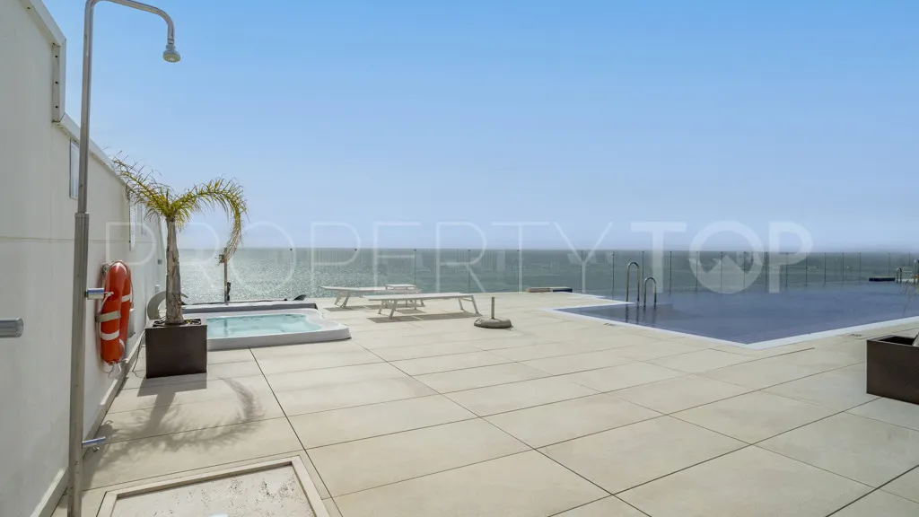 1 bedroom apartment in Estepona for sale