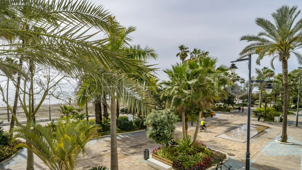 1 bedroom apartment in Estepona for sale