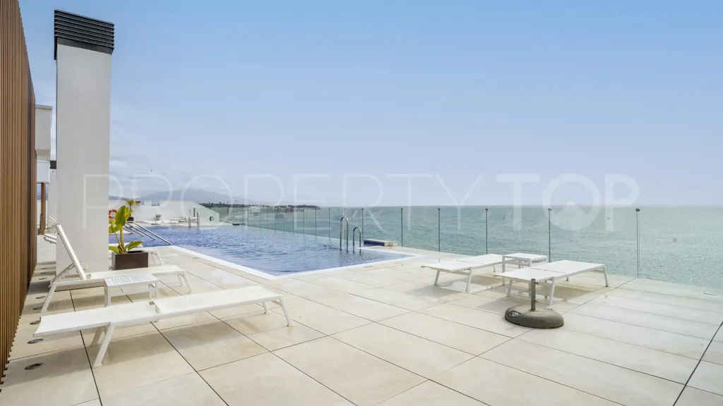 1 bedroom apartment in Estepona for sale