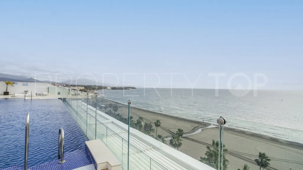 1 bedroom apartment in Estepona for sale
