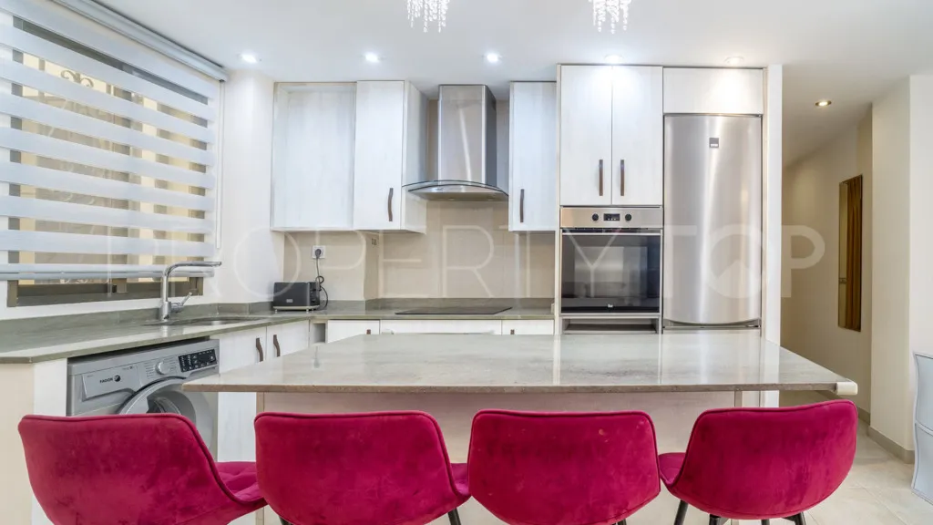 Buy apartment with 2 bedrooms in Seghers
