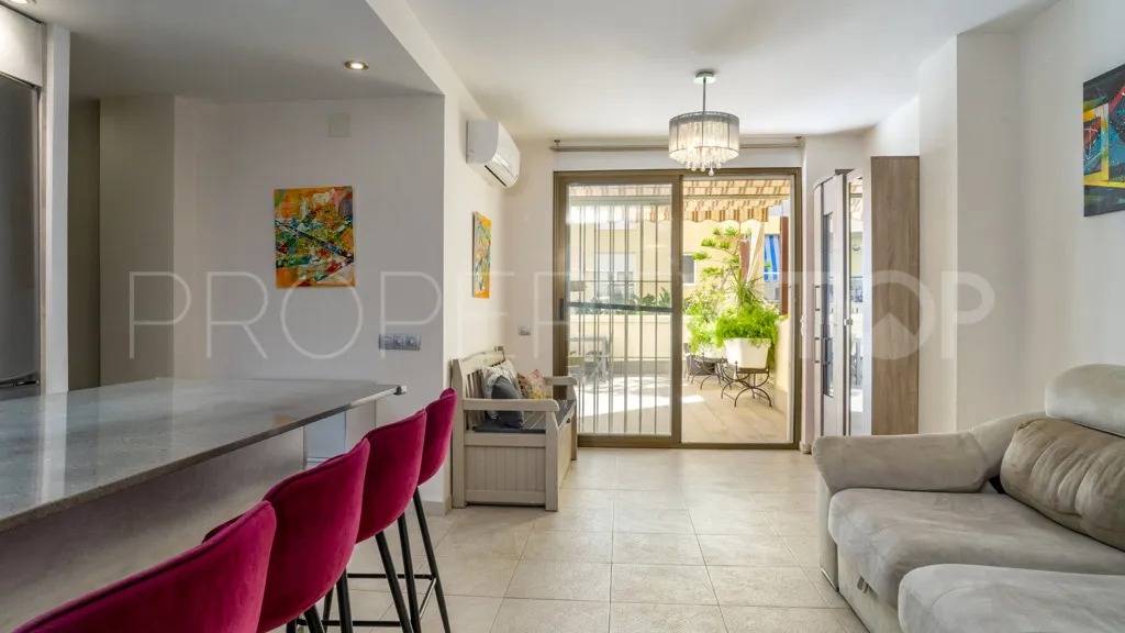 Buy apartment with 2 bedrooms in Seghers
